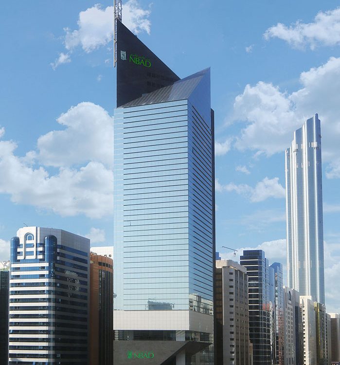 National Bank of Abu Dhabi cephe kaplama projesi